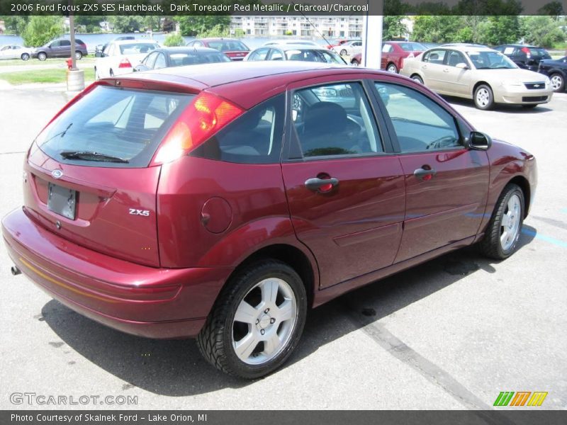 Dark Toreador Red Metallic / Charcoal/Charcoal 2006 Ford Focus ZX5 SES Hatchback