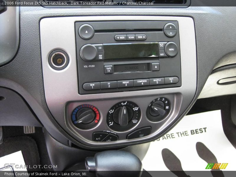 Dark Toreador Red Metallic / Charcoal/Charcoal 2006 Ford Focus ZX5 SES Hatchback