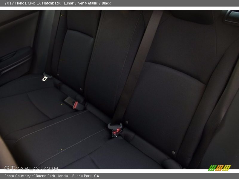 Lunar Silver Metallic / Black 2017 Honda Civic LX Hatchback