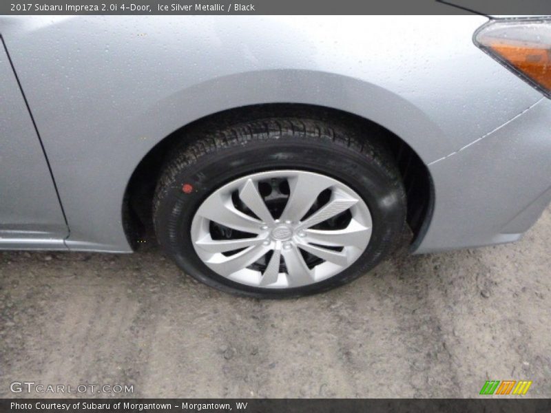 Ice Silver Metallic / Black 2017 Subaru Impreza 2.0i 4-Door