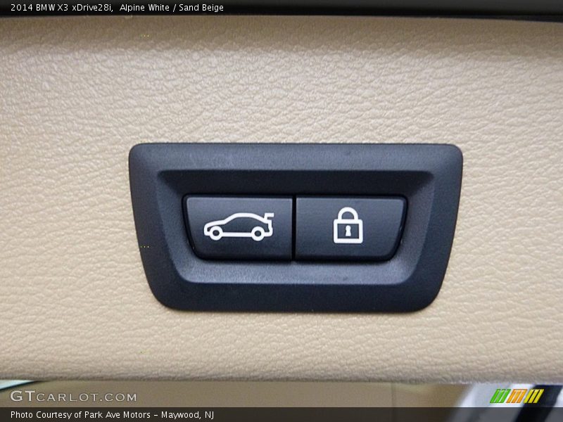 Alpine White / Sand Beige 2014 BMW X3 xDrive28i