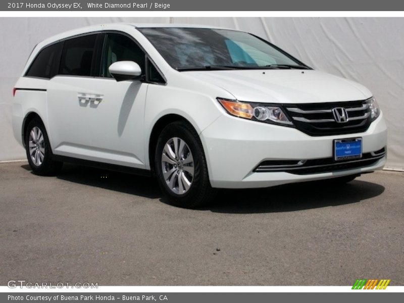 White Diamond Pearl / Beige 2017 Honda Odyssey EX