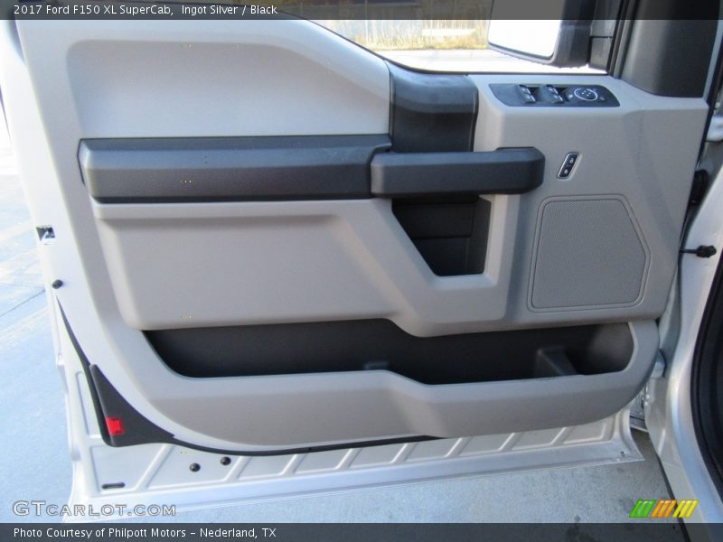 Door Panel of 2017 F150 XL SuperCab