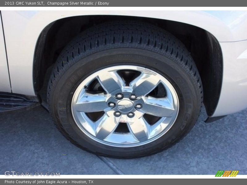 Champagne Silver Metallic / Ebony 2013 GMC Yukon SLT
