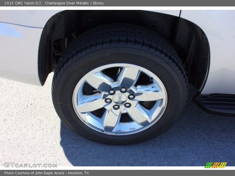 Champagne Silver Metallic / Ebony 2013 GMC Yukon SLT