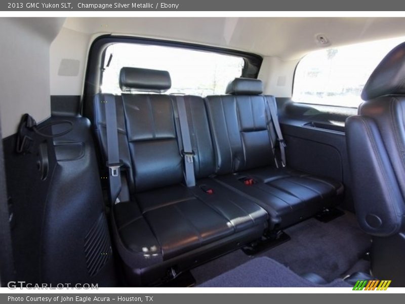 Champagne Silver Metallic / Ebony 2013 GMC Yukon SLT