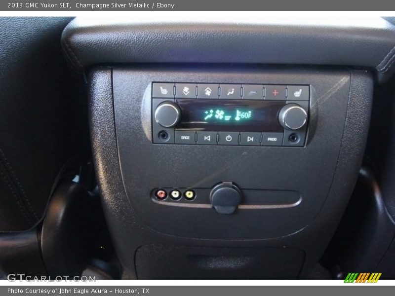 Champagne Silver Metallic / Ebony 2013 GMC Yukon SLT