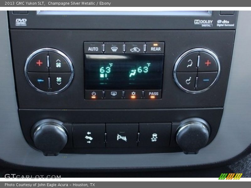 Champagne Silver Metallic / Ebony 2013 GMC Yukon SLT