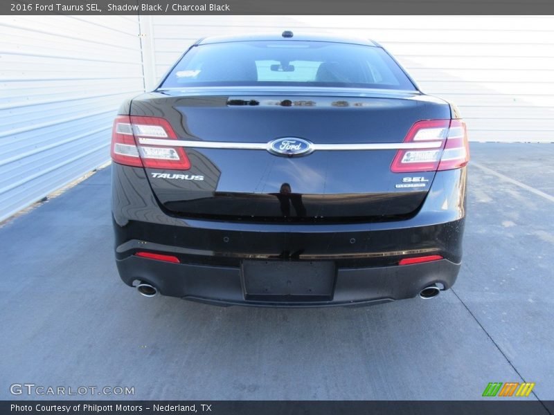 Shadow Black / Charcoal Black 2016 Ford Taurus SEL