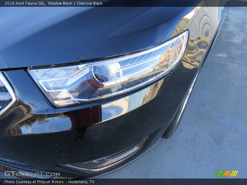 Shadow Black / Charcoal Black 2016 Ford Taurus SEL