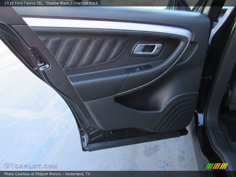 Shadow Black / Charcoal Black 2016 Ford Taurus SEL