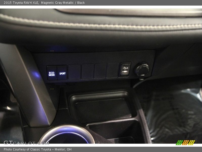 Magnetic Gray Metallic / Black 2015 Toyota RAV4 XLE