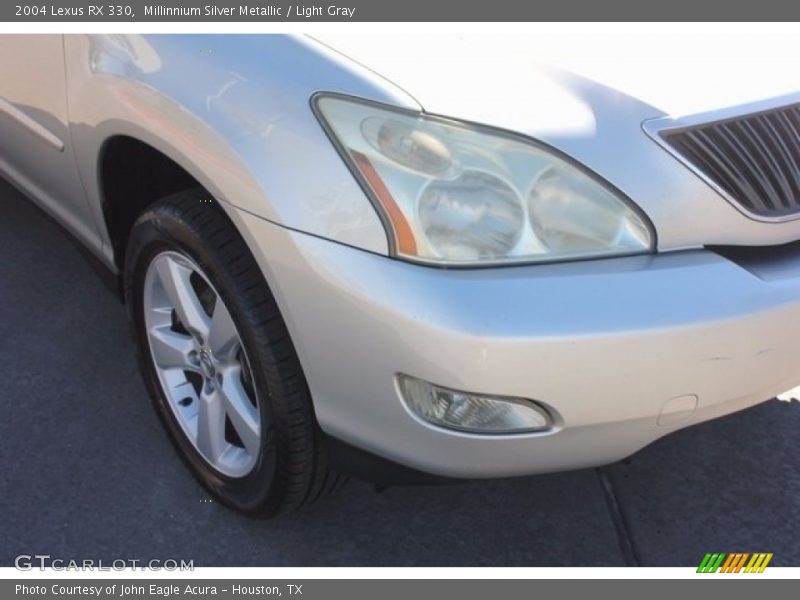 Millinnium Silver Metallic / Light Gray 2004 Lexus RX 330