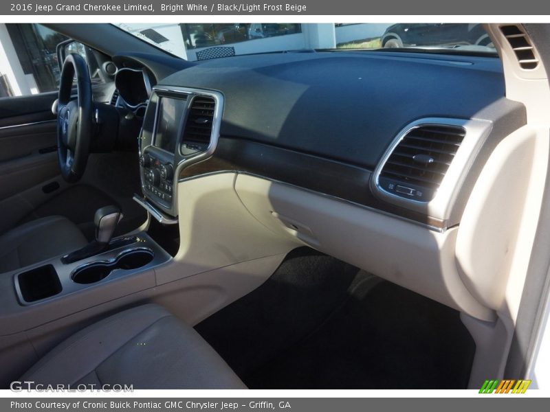 Bright White / Black/Light Frost Beige 2016 Jeep Grand Cherokee Limited