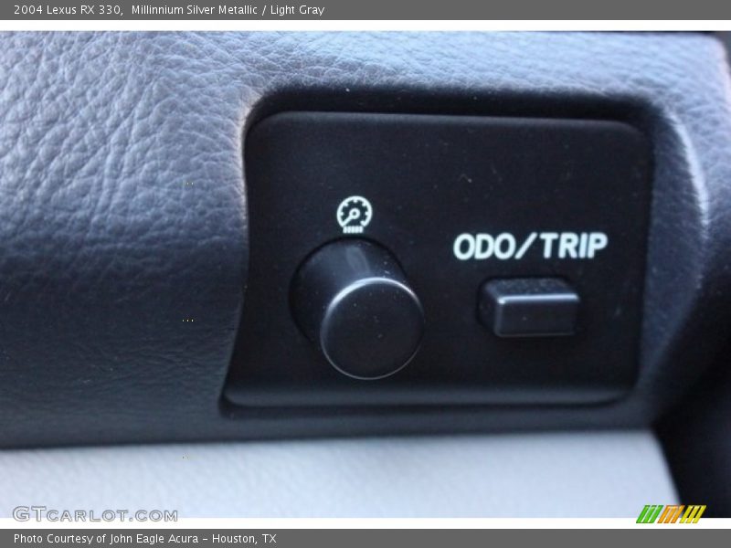 Millinnium Silver Metallic / Light Gray 2004 Lexus RX 330