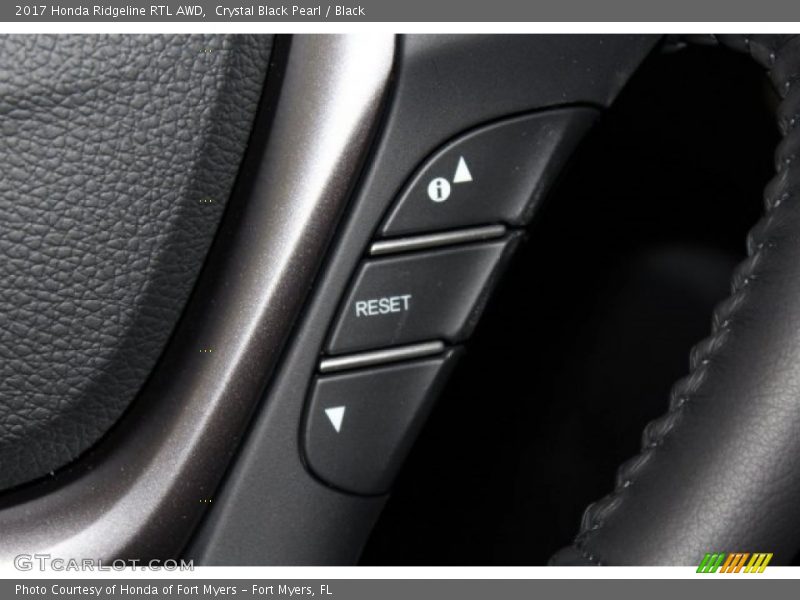 Crystal Black Pearl / Black 2017 Honda Ridgeline RTL AWD