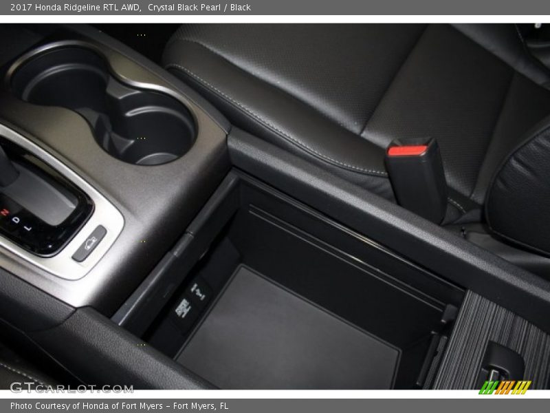 Crystal Black Pearl / Black 2017 Honda Ridgeline RTL AWD