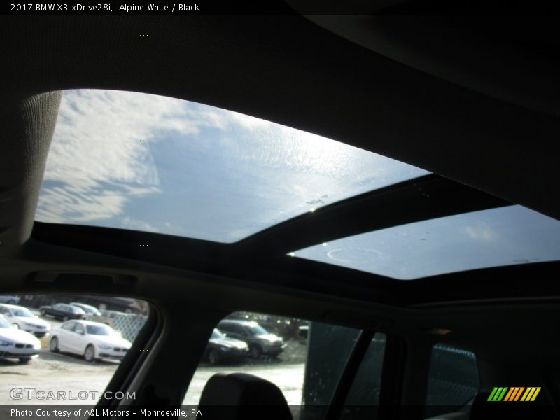 Alpine White / Black 2017 BMW X3 xDrive28i