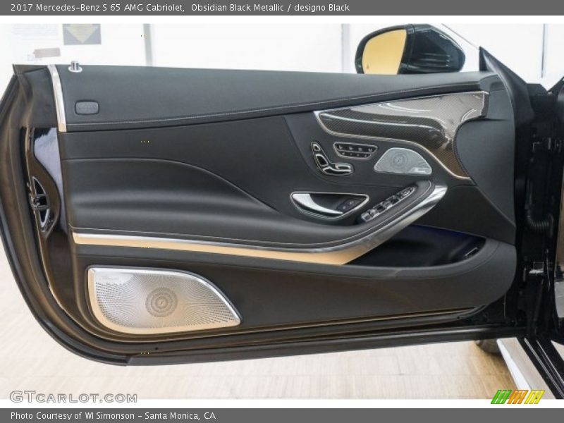 Door Panel of 2017 S 65 AMG Cabriolet
