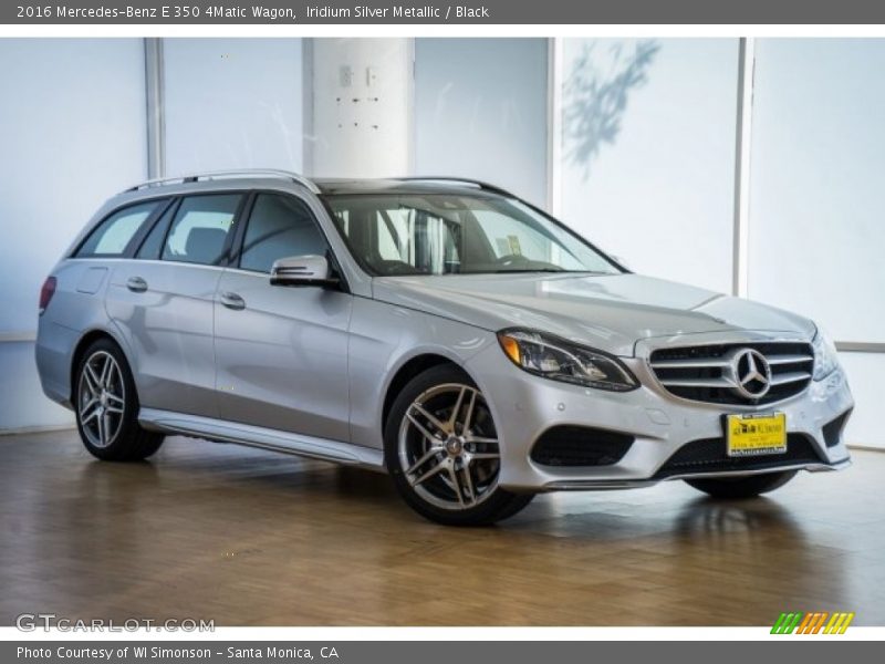 Front 3/4 View of 2016 E 350 4Matic Wagon