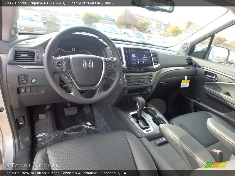  2017 Ridgeline RTL-T AWD Black Interior