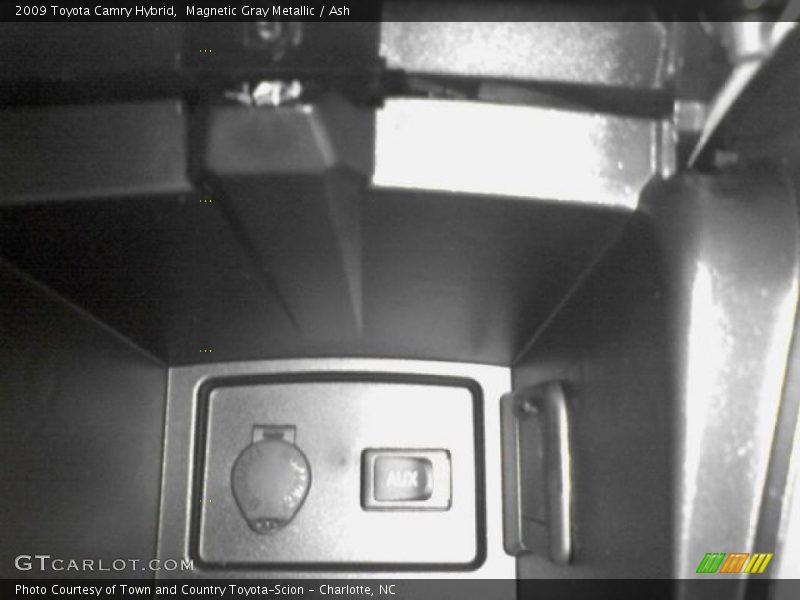 Magnetic Gray Metallic / Ash 2009 Toyota Camry Hybrid
