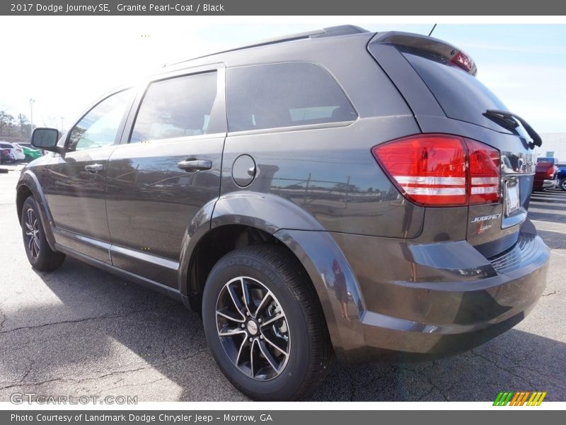 Granite Pearl-Coat / Black 2017 Dodge Journey SE