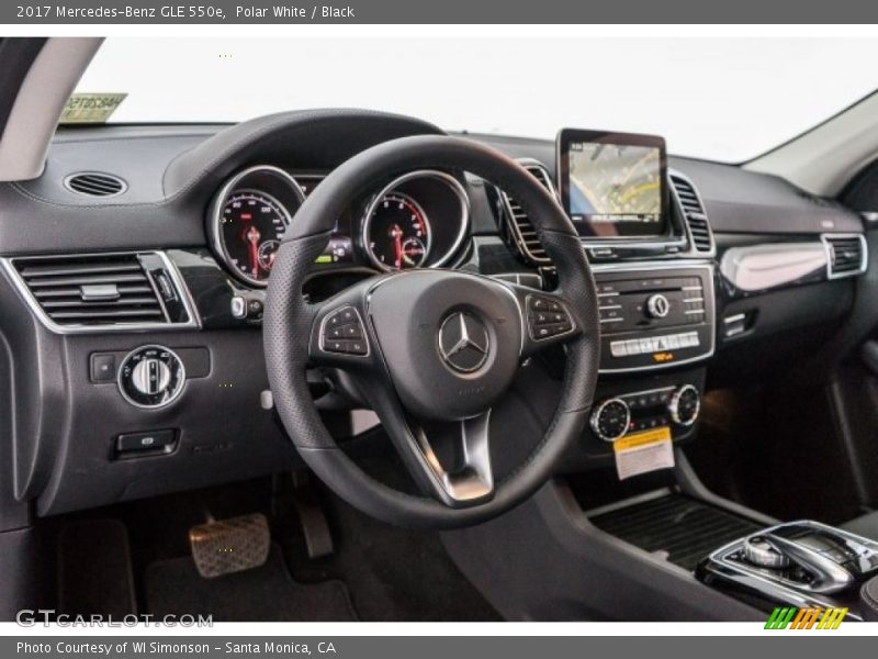 Polar White / Black 2017 Mercedes-Benz GLE 550e