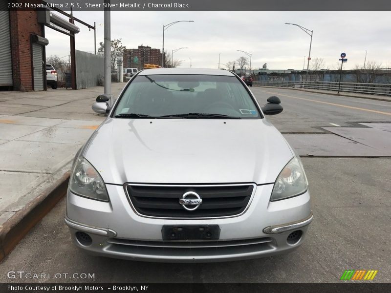 Sheer Silver Metallic / Charcoal Black 2002 Nissan Altima 2.5 S
