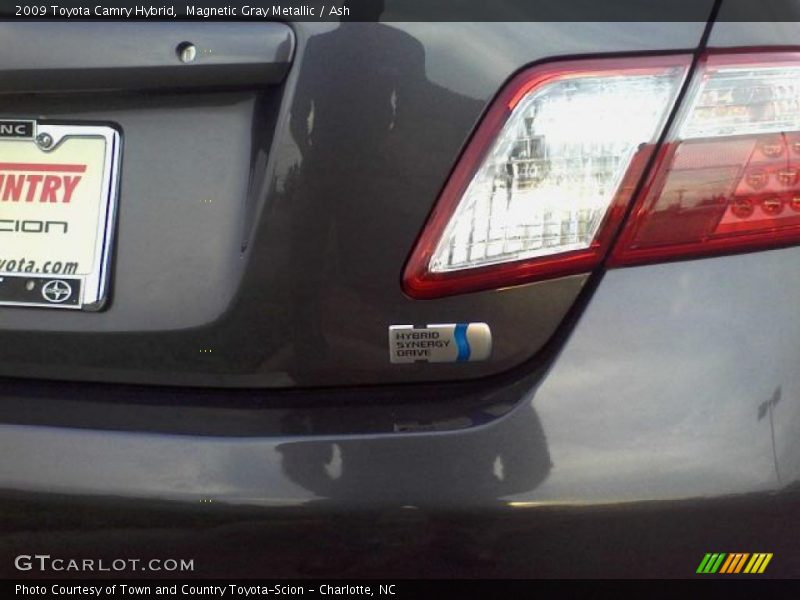 Magnetic Gray Metallic / Ash 2009 Toyota Camry Hybrid