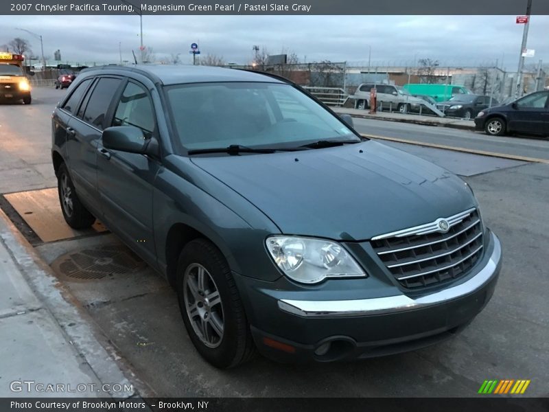 Magnesium Green Pearl / Pastel Slate Gray 2007 Chrysler Pacifica Touring