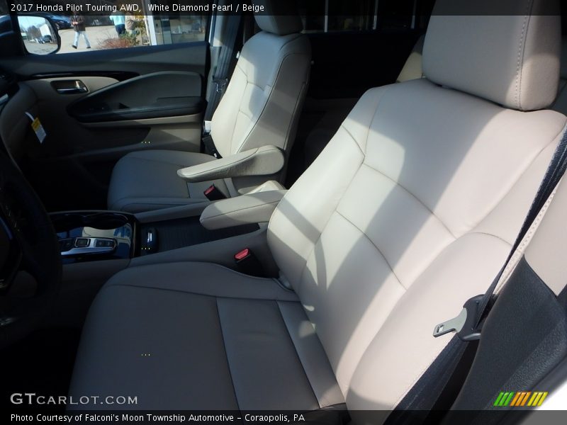 Front Seat of 2017 Pilot Touring AWD