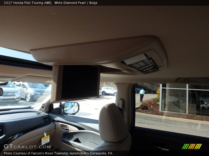 White Diamond Pearl / Beige 2017 Honda Pilot Touring AWD