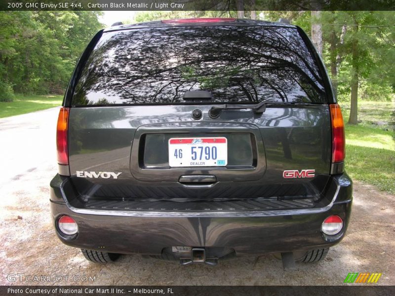 Carbon Black Metallic / Light Gray 2005 GMC Envoy SLE 4x4