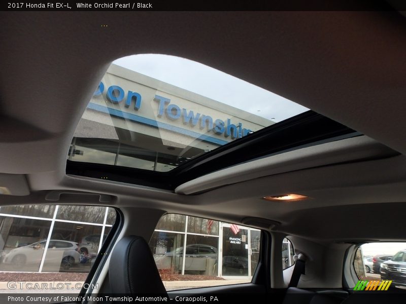 White Orchid Pearl / Black 2017 Honda Fit EX-L