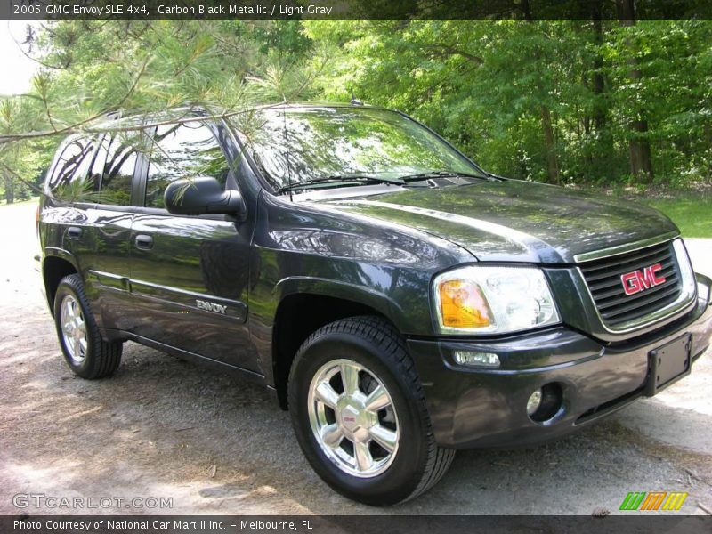 Carbon Black Metallic / Light Gray 2005 GMC Envoy SLE 4x4
