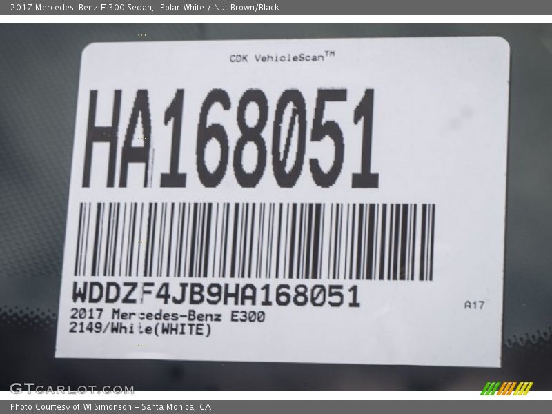 Polar White / Nut Brown/Black 2017 Mercedes-Benz E 300 Sedan