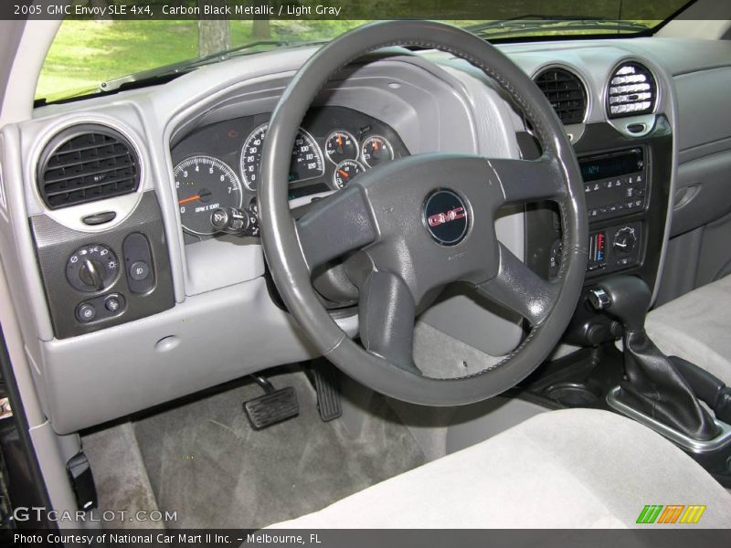 Carbon Black Metallic / Light Gray 2005 GMC Envoy SLE 4x4