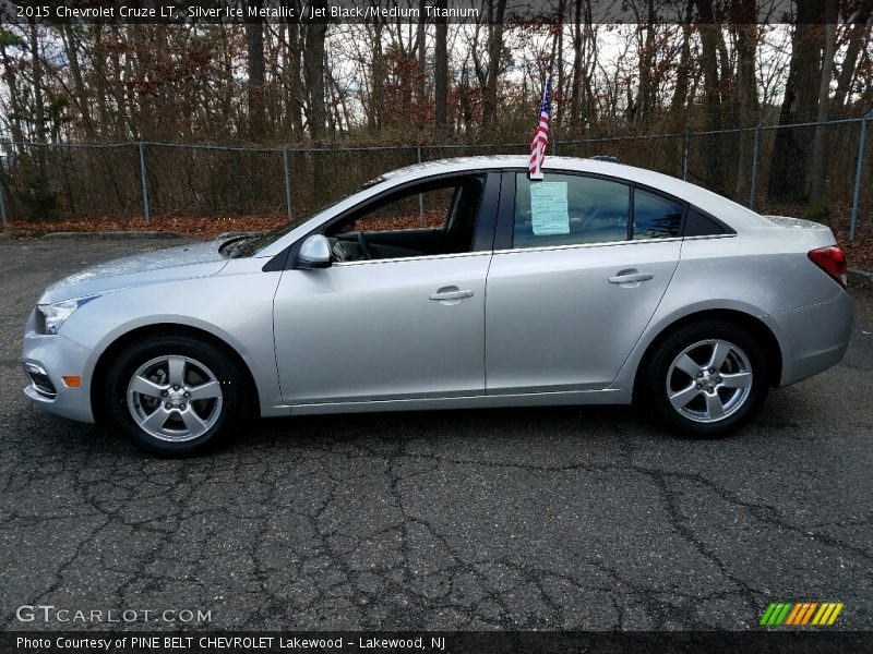 Silver Ice Metallic / Jet Black/Medium Titanium 2015 Chevrolet Cruze LT