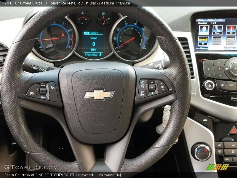 Silver Ice Metallic / Jet Black/Medium Titanium 2015 Chevrolet Cruze LT