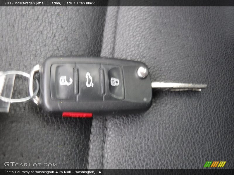Black / Titan Black 2012 Volkswagen Jetta SE Sedan