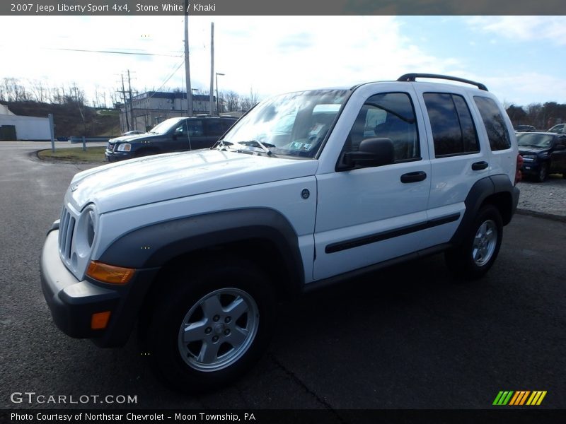 Stone White / Khaki 2007 Jeep Liberty Sport 4x4