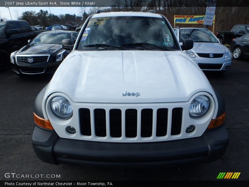 Stone White / Khaki 2007 Jeep Liberty Sport 4x4