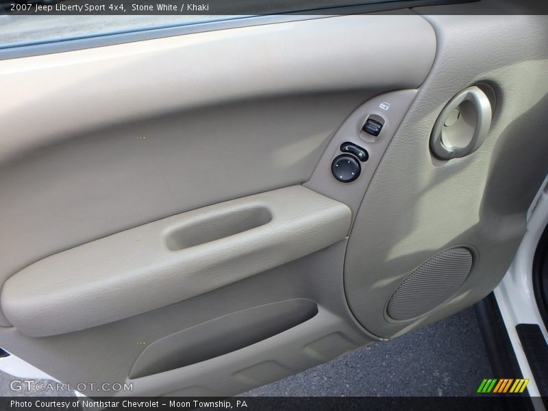 Stone White / Khaki 2007 Jeep Liberty Sport 4x4