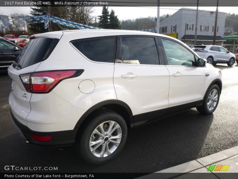 White Platinum / Charcoal Black 2017 Ford Escape SE 4WD