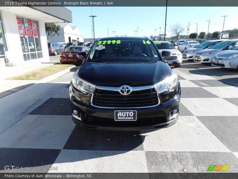 Midnight Black Metallic / Ash 2016 Toyota Highlander Limited