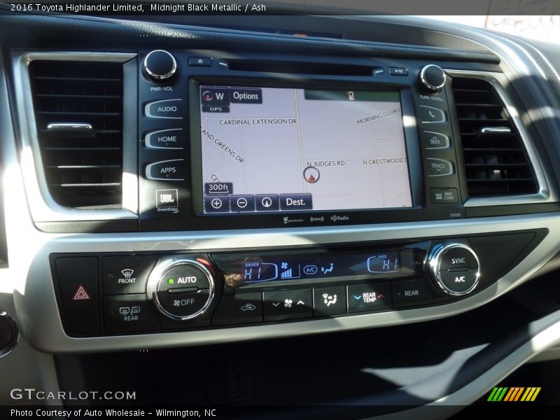 Midnight Black Metallic / Ash 2016 Toyota Highlander Limited