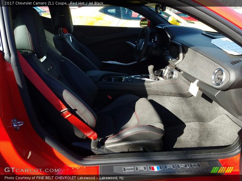 Front Seat of 2017 Camaro ZL1 Coupe