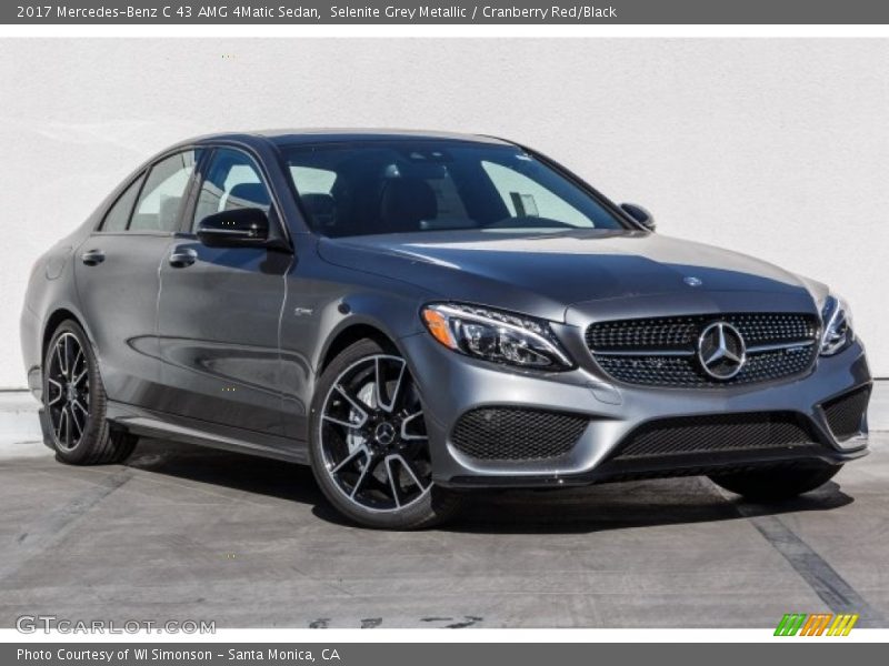 Front 3/4 View of 2017 C 43 AMG 4Matic Sedan