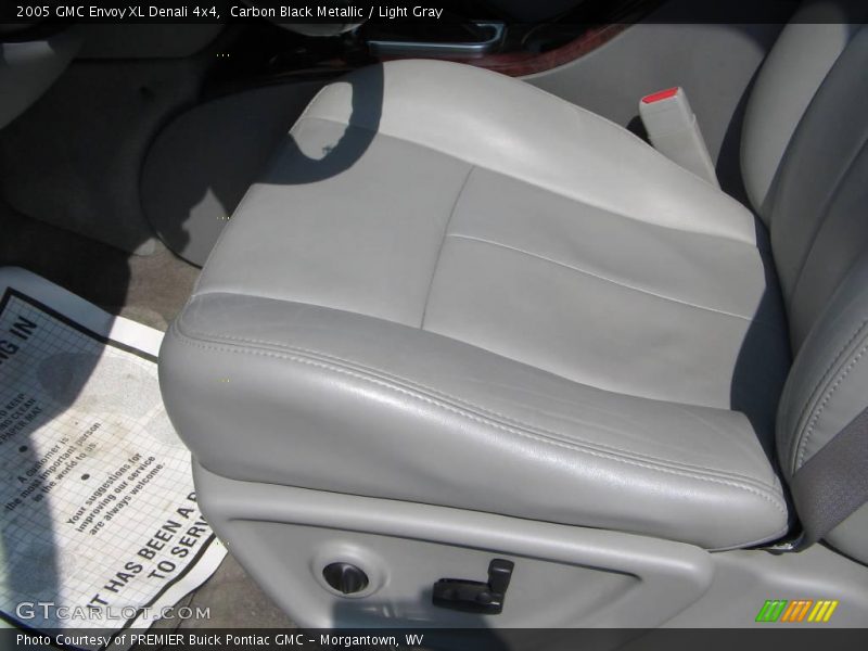 Carbon Black Metallic / Light Gray 2005 GMC Envoy XL Denali 4x4